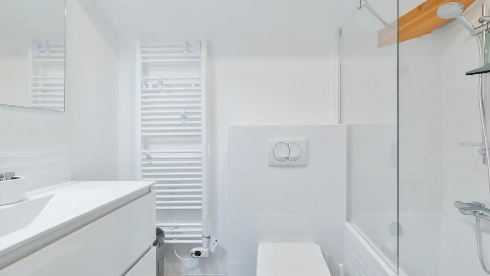 Apartment Appartement Neuf Avec Grande Terrasse, Parking Et Casier A Ski - Fr-1-808-6 Le Monetier-les-Bains